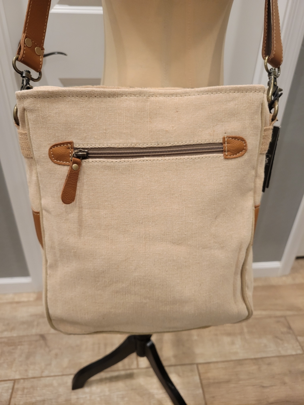 NWT Myra Bag Black Floral Canvas Crossbody with Brown Trim - Picture 6 of 7